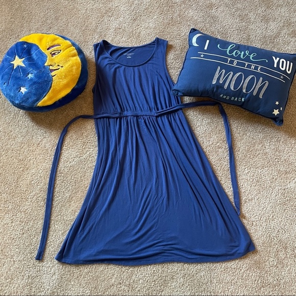 Royal blue, cool and comfy Maternity Dress - Picture 4 of 5